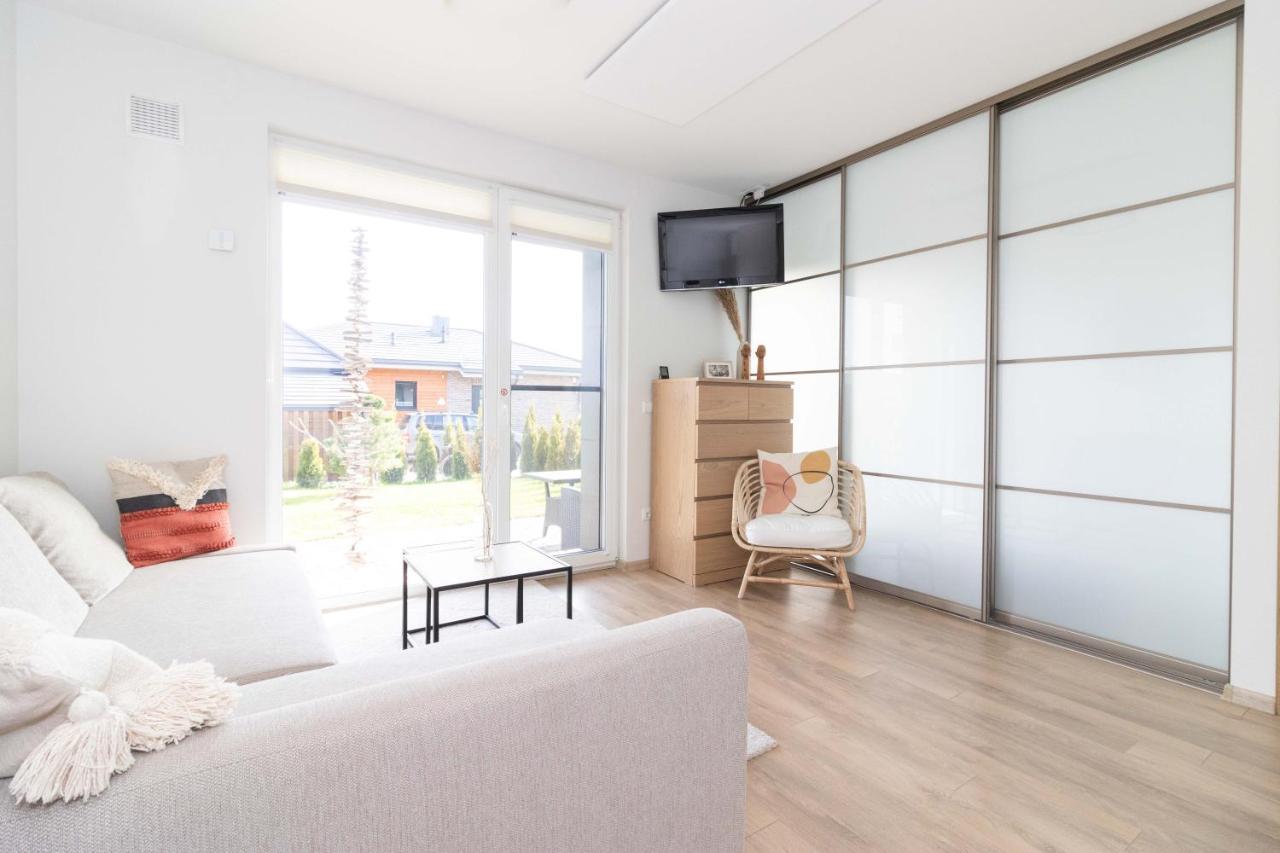 Green Shine Apartment, By Cohost Palanga Extérieur photo